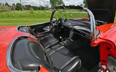 Chevrolet-Corvette-1960-Convertible-36