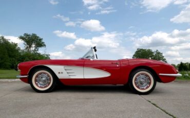 Chevrolet-Corvette-1960-Convertible