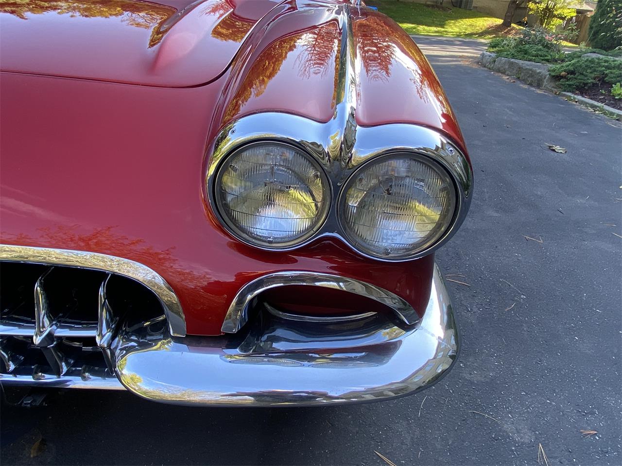 Chevrolet-Corvette-1960-Red-Black-15