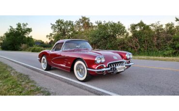 Chevrolet-Corvette-1960-Red-Black-2