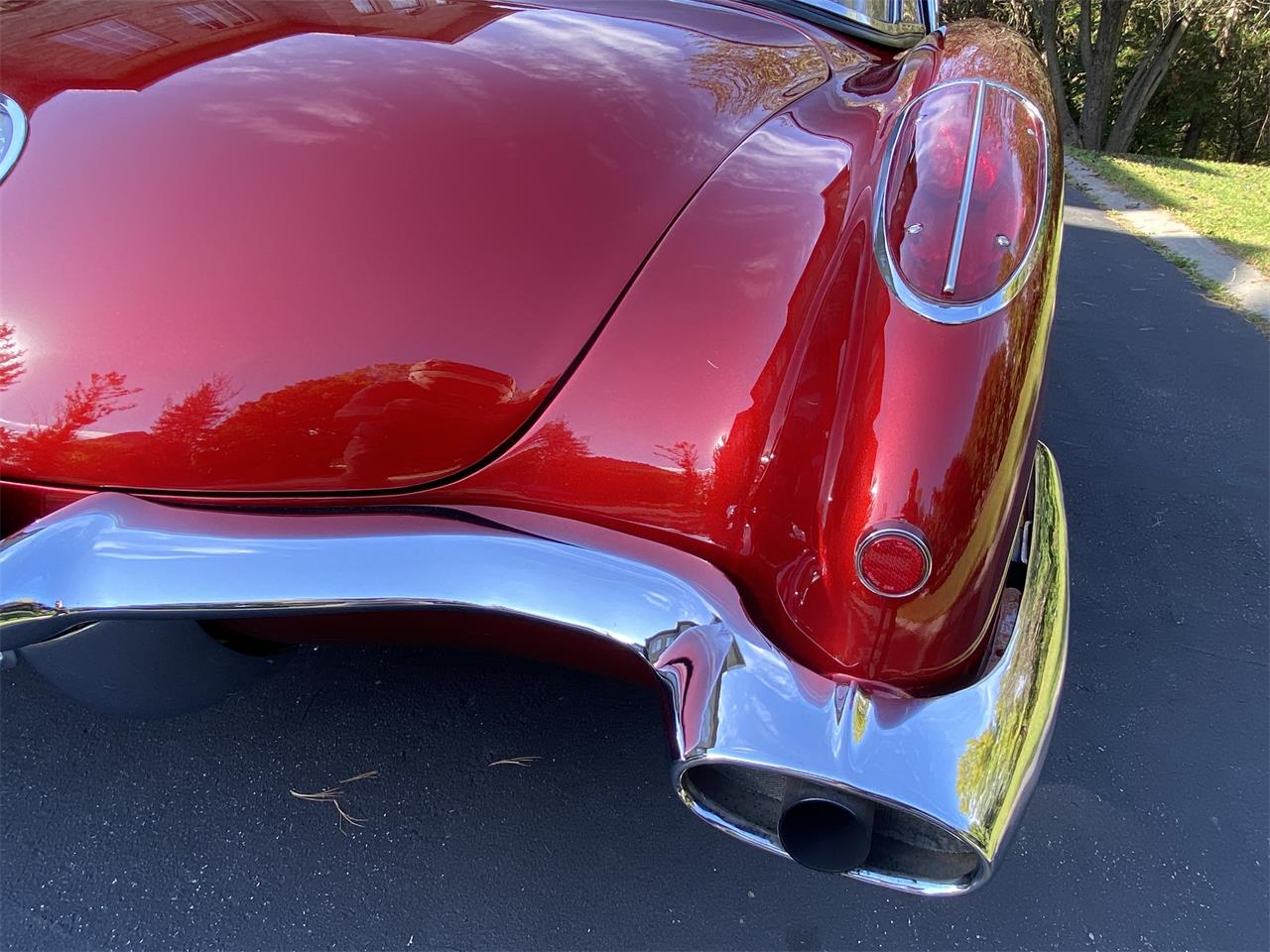 Chevrolet-Corvette-1960-Red-Black-20