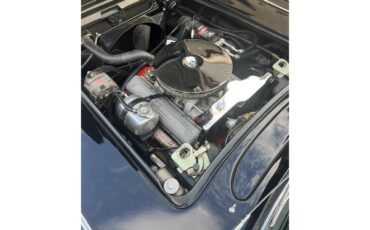 Chevrolet-Corvette-1961-BlackWhite-Black-11