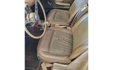 Chevrolet-Corvette-1961-Fawn-Fawn-18