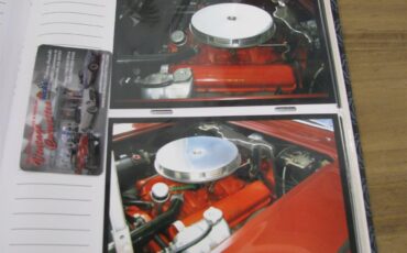 Chevrolet-Corvette-1961-Honduras-Maroon-Fawn-1
