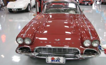 Chevrolet-Corvette-1961-Honduras-Maroon-Fawn-5