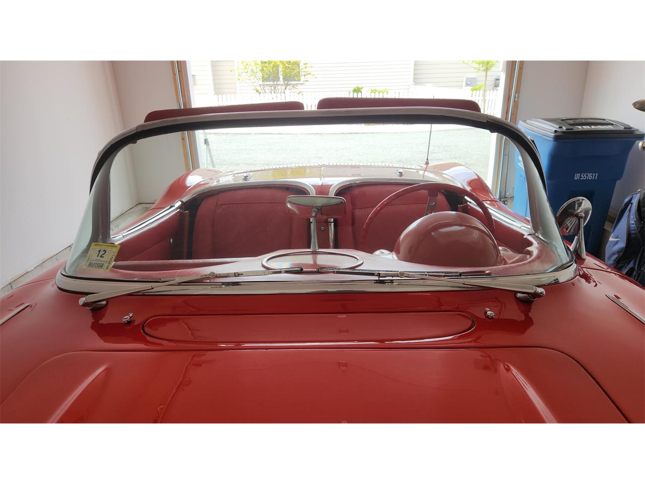 Chevrolet-Corvette-1961-Red-Red-16