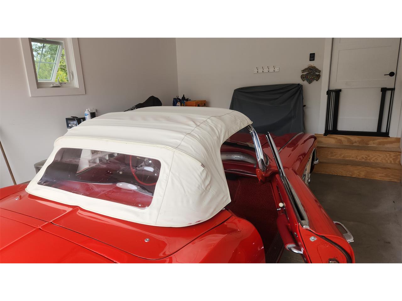 Chevrolet-Corvette-1961-Red-Red-27