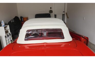 Chevrolet-Corvette-1961-Red-Red-29