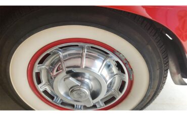 Chevrolet-Corvette-1961-Red-Red-39