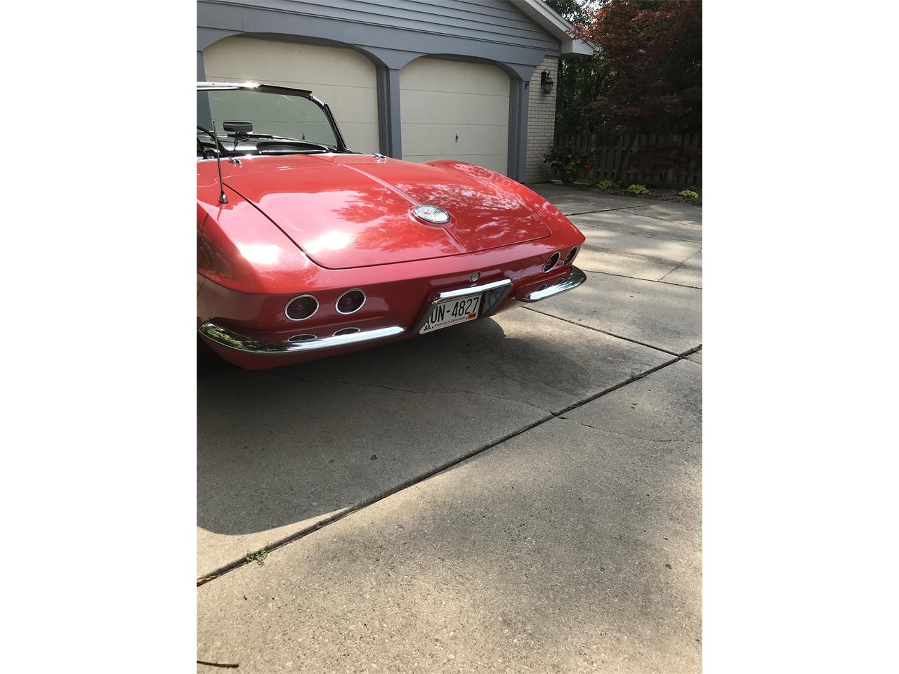 Chevrolet-Corvette-1961-Redwhite-Black-3