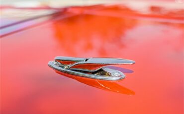 Chevrolet-Corvette-1961-Roman-RedWhite-Red-30