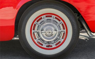 Chevrolet-Corvette-1961-Roman-RedWhite-Red-34