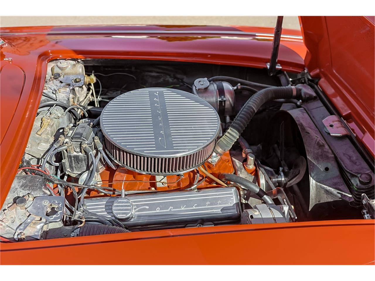 Chevrolet-Corvette-1961-Roman-RedWhite-Red-59