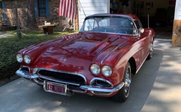 Chevrolet-Corvette-1962-1