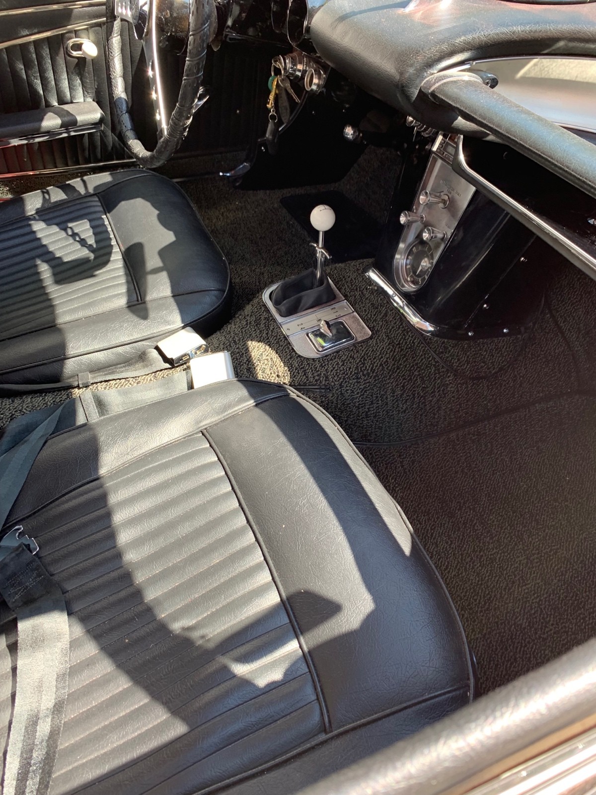 Chevrolet-Corvette-1962-11