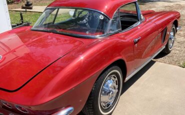 Chevrolet-Corvette-1962-5