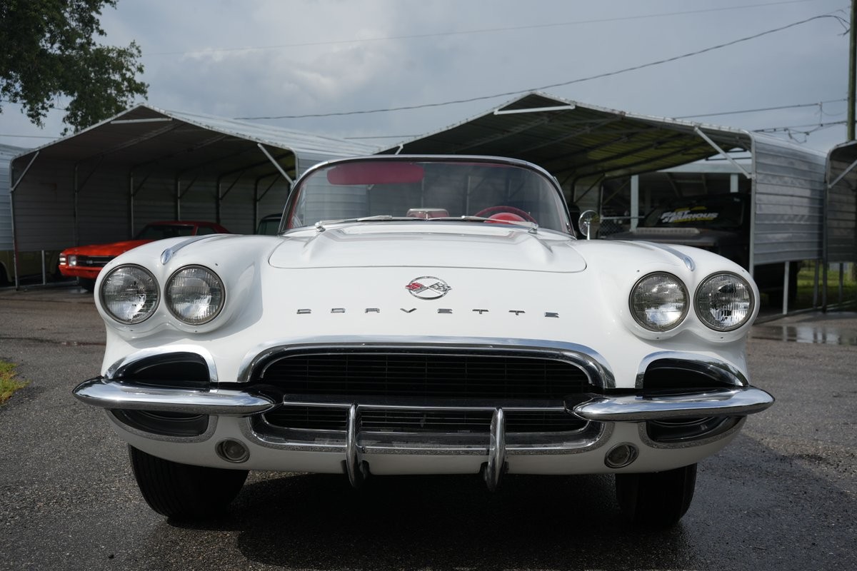 Chevrolet-Corvette-1962-Convertible-1