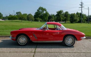 Chevrolet-Corvette-1962-Convertible-1