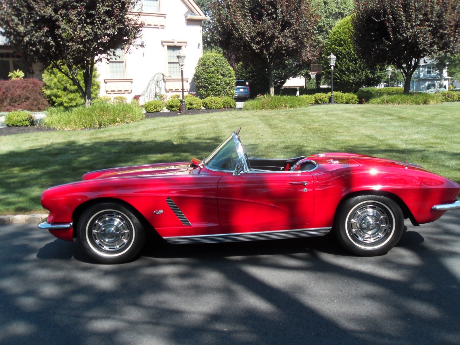 Chevrolet-Corvette-1962-Convertible-1
