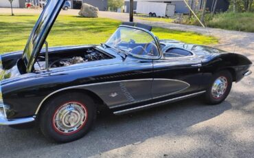Chevrolet-Corvette-1962-Convertible-10
