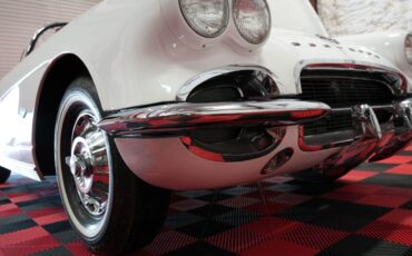 Chevrolet-Corvette-1962-Convertible-12