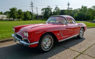 Chevrolet-Corvette-1962-Convertible-13