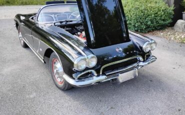 Chevrolet-Corvette-1962-Convertible-13