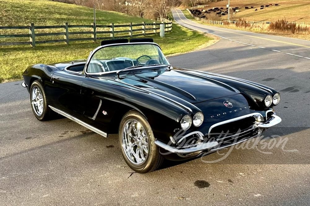 Chevrolet-Corvette-1962-Convertible-16