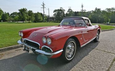 Chevrolet-Corvette-1962-Convertible-16