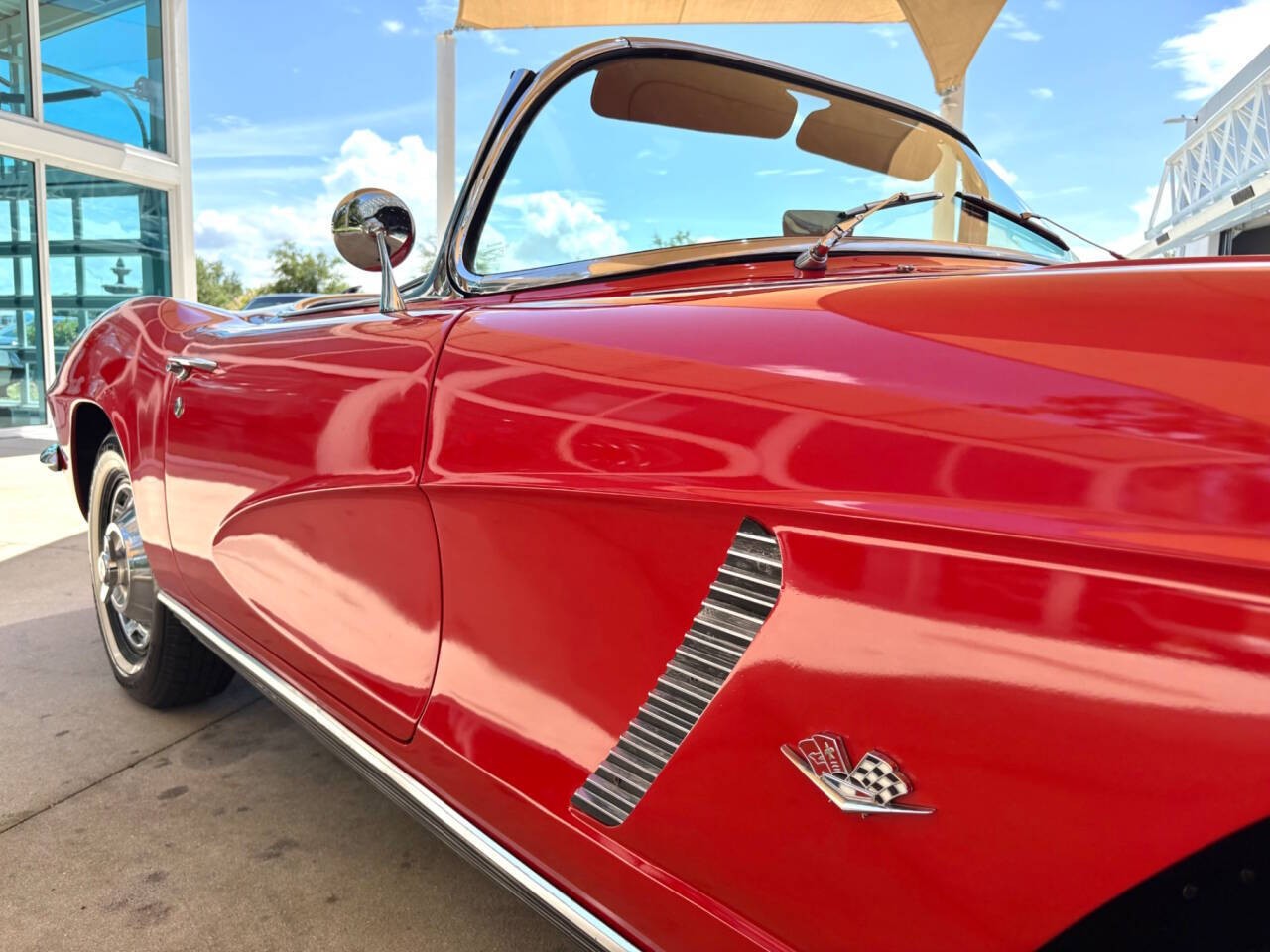 Chevrolet-Corvette-1962-Convertible-19