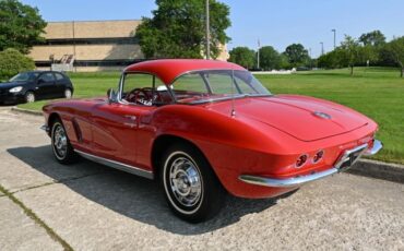 Chevrolet-Corvette-1962-Convertible-19