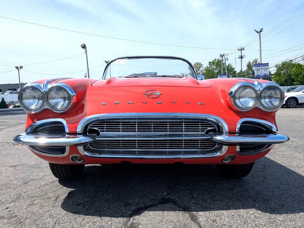 Chevrolet-Corvette-1962-Convertible-2