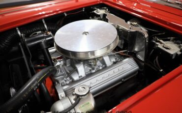 Chevrolet-Corvette-1962-Convertible-2