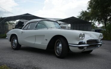 Chevrolet-Corvette-1962-Convertible-20