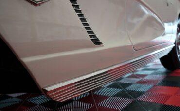 Chevrolet-Corvette-1962-Convertible-21