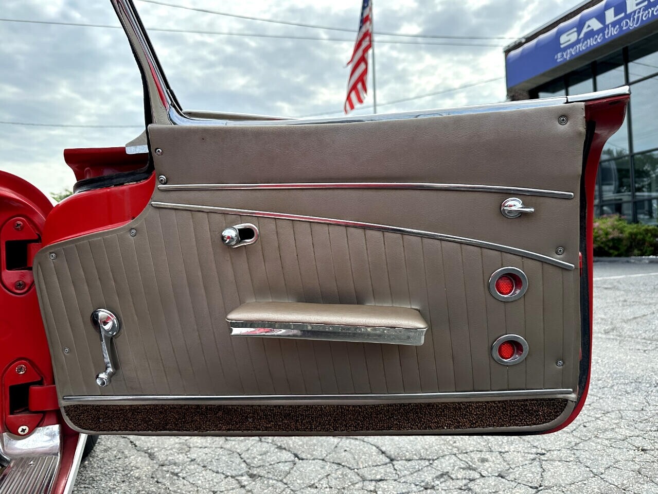 Chevrolet-Corvette-1962-Convertible-22