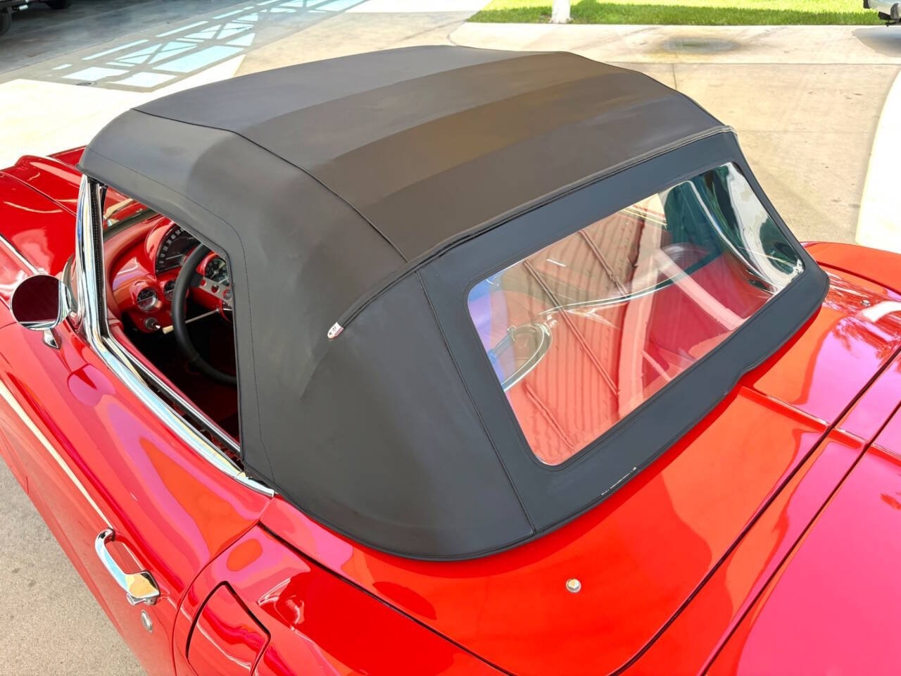 Chevrolet-Corvette-1962-Convertible-25