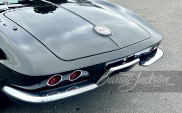 Chevrolet-Corvette-1962-Convertible-28