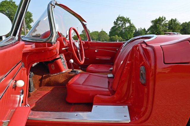 Chevrolet-Corvette-1962-Convertible-29