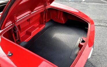 Chevrolet-Corvette-1962-Convertible-31