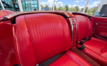 Chevrolet-Corvette-1962-Convertible-37