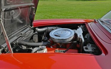 Chevrolet-Corvette-1962-Convertible-38