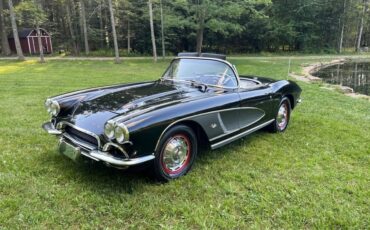 Chevrolet-Corvette-1962-Convertible-4