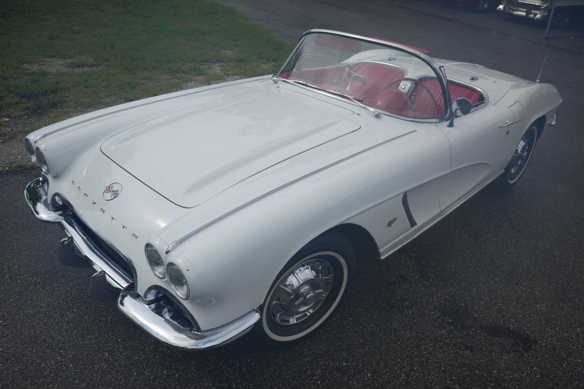 Chevrolet-Corvette-1962-Convertible-5