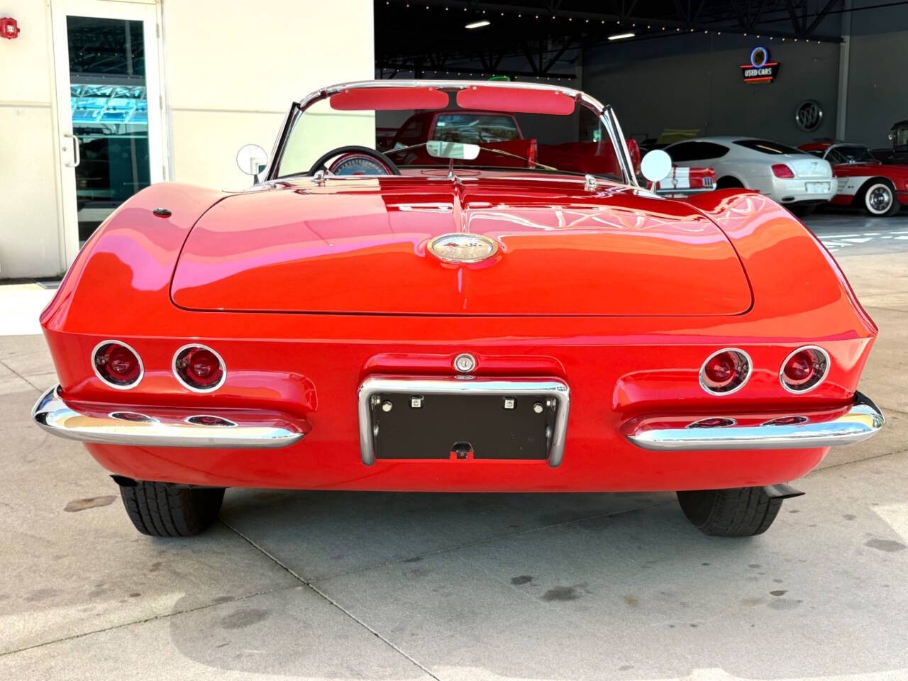 Chevrolet-Corvette-1962-Convertible-5