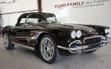 Chevrolet-Corvette-1962-Convertible-5