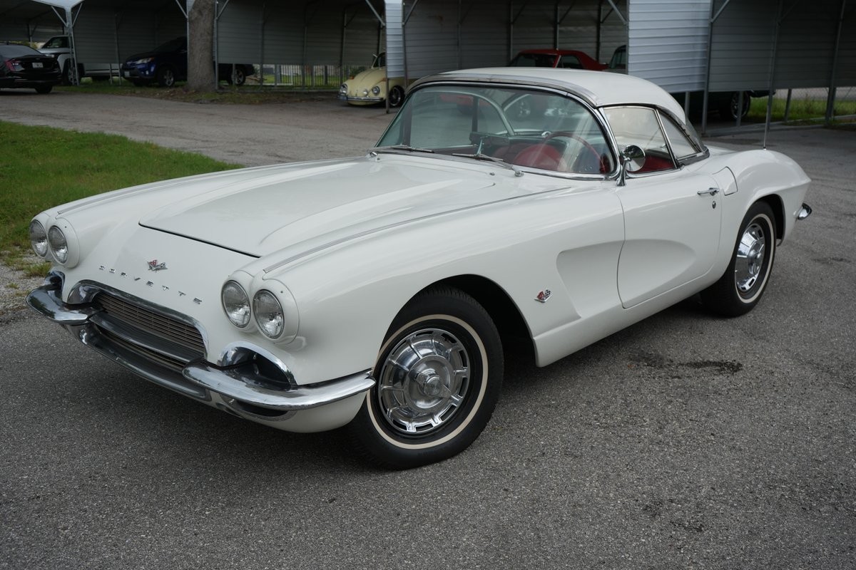 Chevrolet-Corvette-1962-Convertible