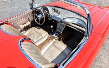 Chevrolet-Corvette-1962-Convertible-6
