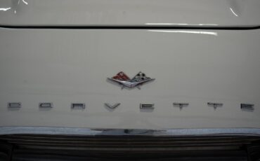 Chevrolet-Corvette-1962-Convertible-8