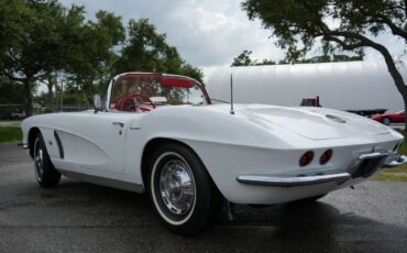 Chevrolet-Corvette-1962-Convertible-8
